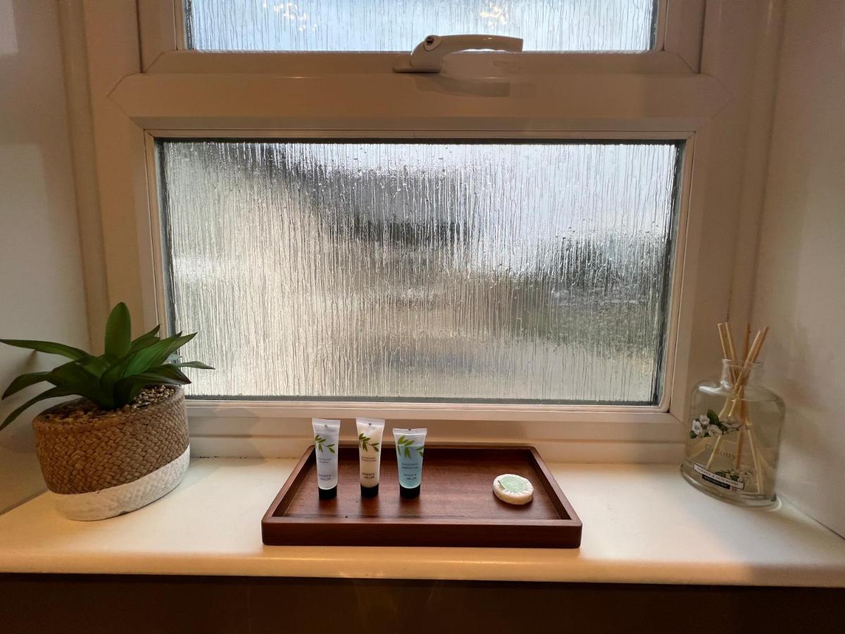 Villa Sakura,Sleeps 8 Netflix Oxford Esterno foto
